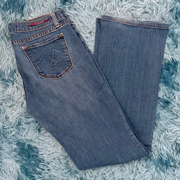 DESIGNED BY VIGOSS!!! Great Condition Boot Cut Size 9 Jeans For Juniors/Women. - Picture 4 of 8